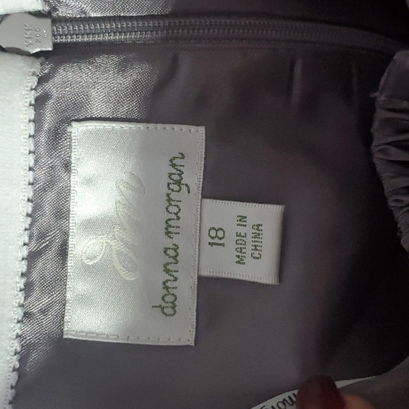 Donna Morgan Strapless Chiffon Maxi Dress - Picture 3 of 7